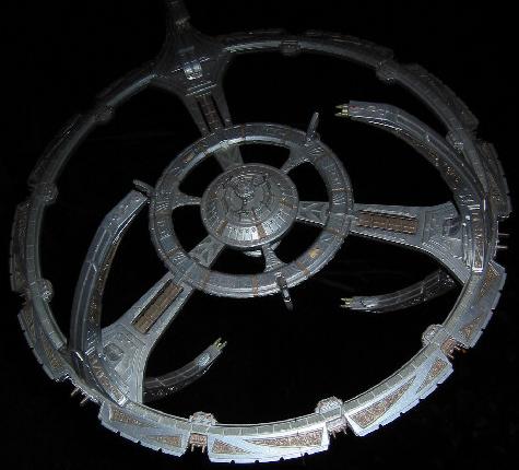 Deep Space 9     -     Upper core view